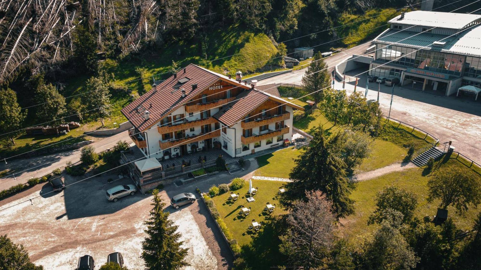Hotel Malga Passerella モエナ エクステリア 写真